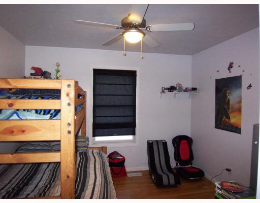 57510 Pear Road South Bend, IN 46619 - Photo 10 of 12 Gallery Image 10