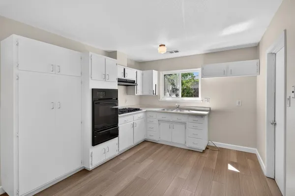 $425,000 | 7108 Canaveral Way, North Highlands, CA 95660