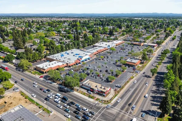 $425,000 | 7108 Canaveral Way, North Highlands, CA 95660