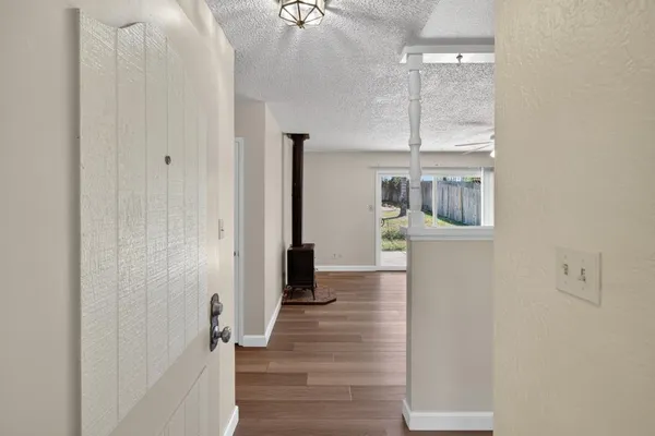 $425,000 | 7108 Canaveral Way, North Highlands, CA 95660