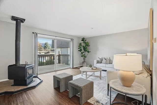 $335,000 | 301 South Liberty Lake Road, Unit #3, Liberty Lake, WA 99019