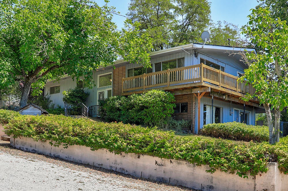 361 Trollview Road Grants Pass, OR 97527 - Photo 1 of 42 Front of Home