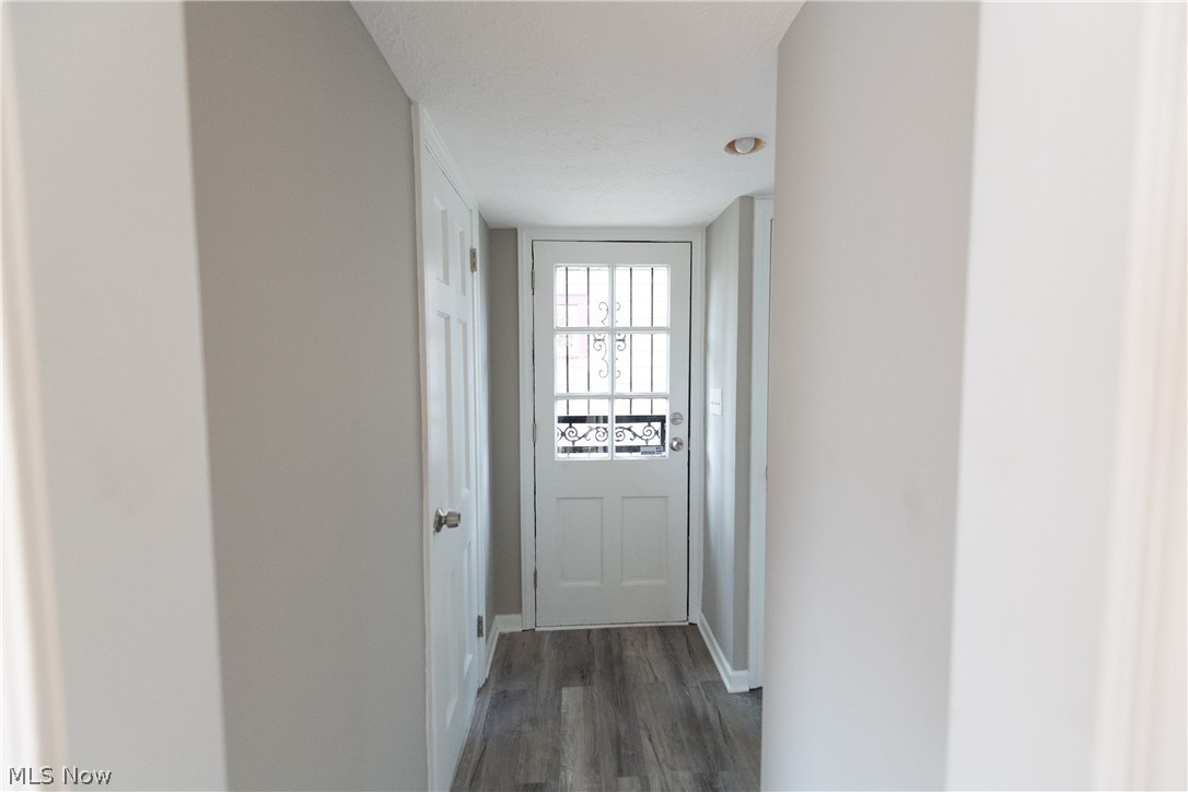 3551 Cedarbrook Road Cleveland, OH 44118 - Photo 12 of 35
