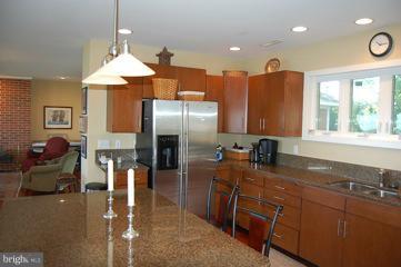 5946 Horns Point Road Cambridge, MD 21613 - Photo 13 of 21 Kitchen