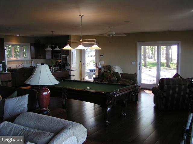 5946 Horns Point Road Cambridge, MD 21613 - Photo 17 of 21 Interior (General)