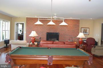 5946 Horns Point Road Cambridge, MD 21613 - Photo 6 of 21 Interior (General)