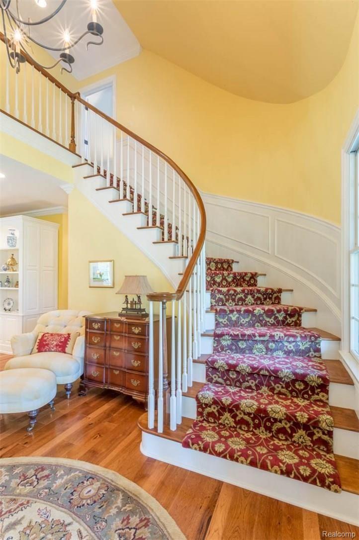 63 Waldon Road Clarkston, MI 48346 - Photo 6 of 83 Grand Staircase 63 Waldon, Clarkston, MI 48346