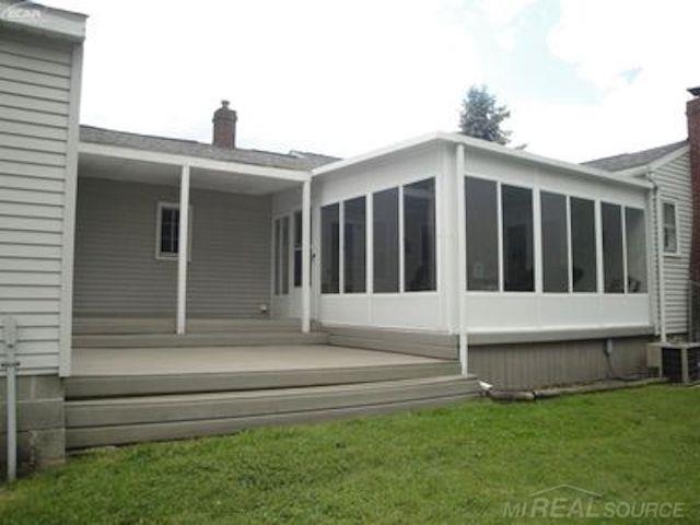 12287 Lapeer Road Davison, MI 48423 - Photo 15 of 20 50127344-14.JPG