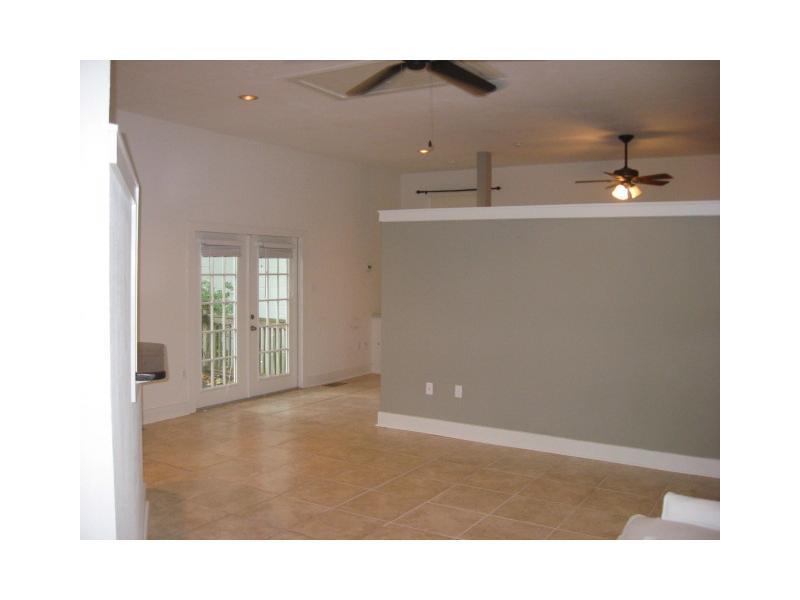 227 Lee Lane, Unit B Covington, LA 70433 - Photo 3 of 10
