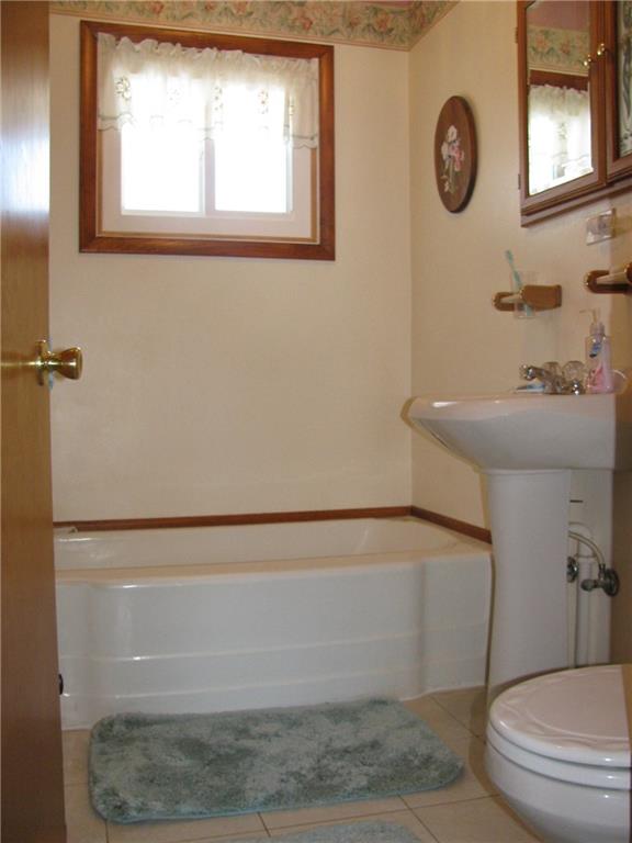 809 East Jamestown Road Jamestown, PA 16134 - Photo 6 of 25 Gallery Image 6