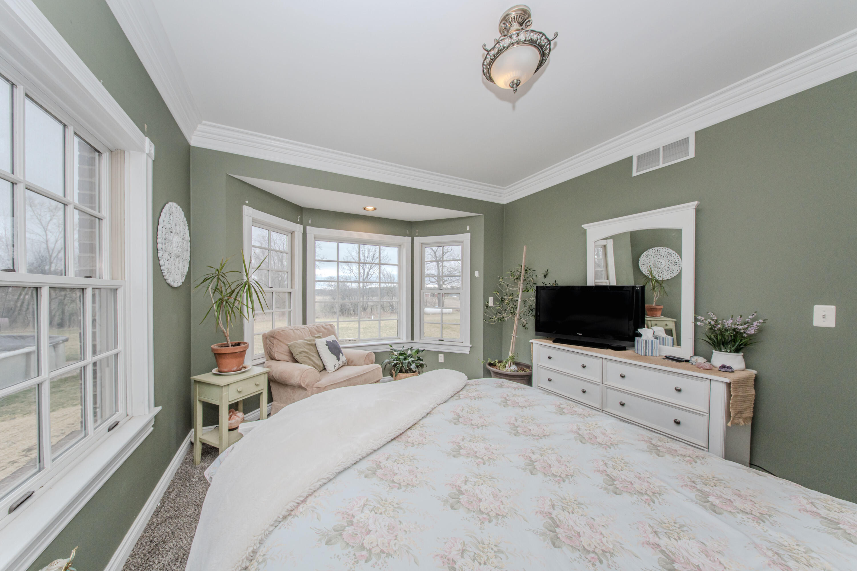 5050 Pleasant Lake Road Ann Arbor, MI 48103 - Photo 36 of 143 049_129