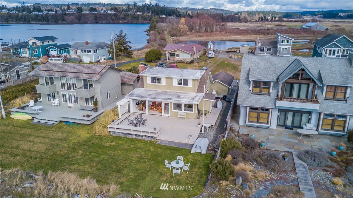 2476 Sunlight Beach Road Clinton, WA 98236 - Photo 18 of 23 Gallery Image 18