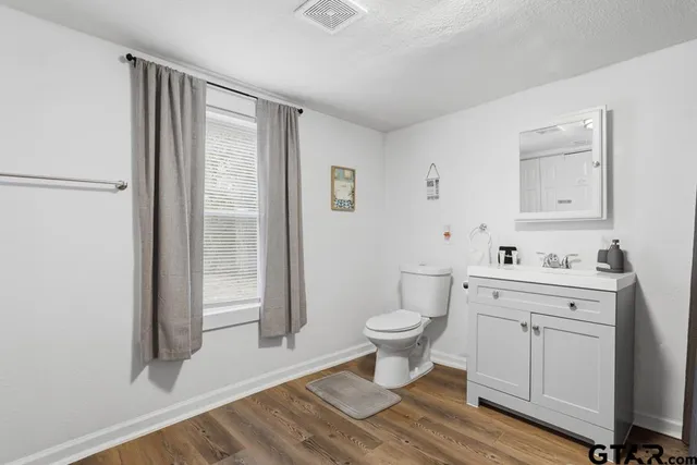 $250,000 | 10124 County Road 280, Tyler, TX 75702