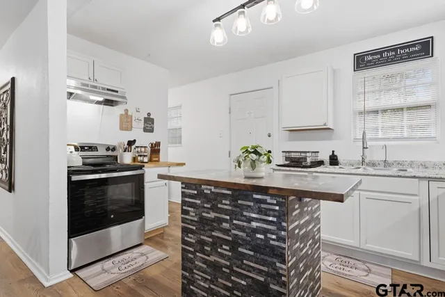 $250,000 | 10124 County Road 280, Tyler, TX 75702