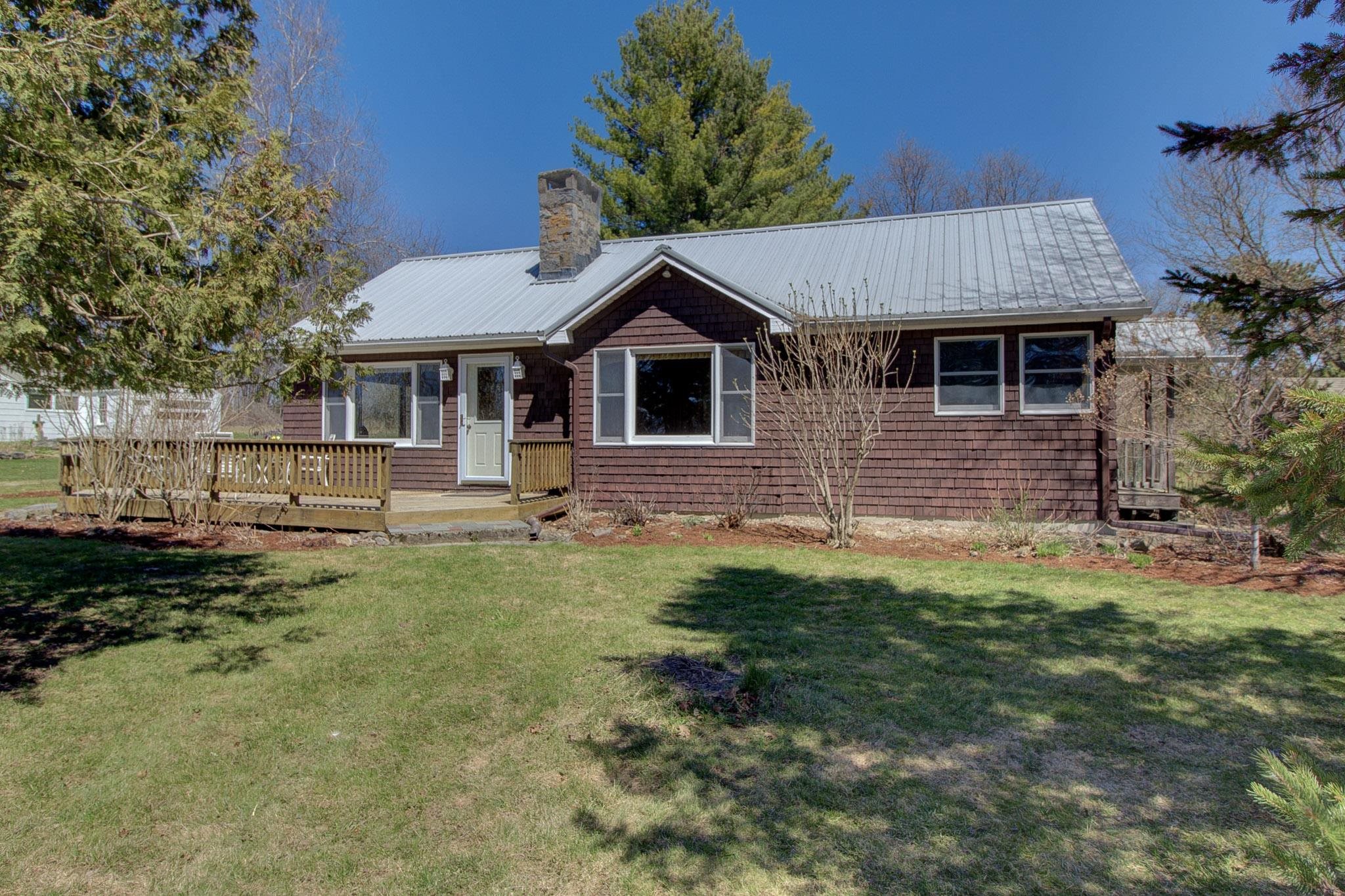 4131 West Shore Road Isle La Motte, VT 05463 - Photo 11 of 60