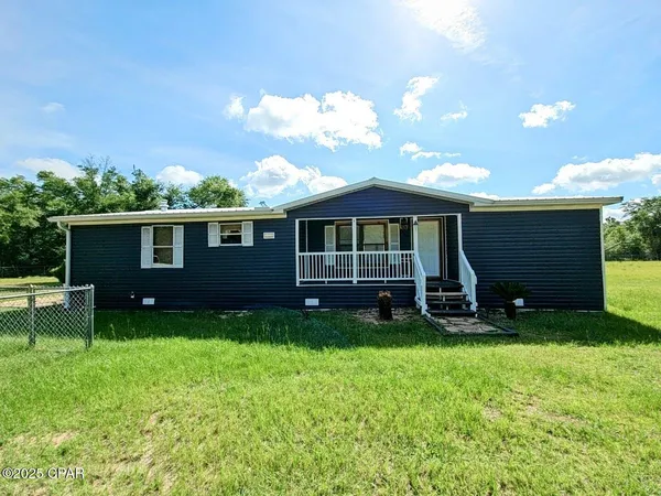 $225,000 | 20512 Dickerson Road, Fountain, FL 32438