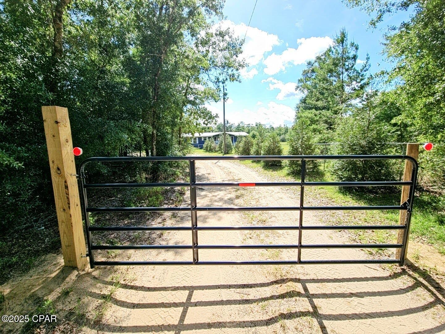 20512 Dickerson Road Fountain, FL 32438 - Photo 33 of 50