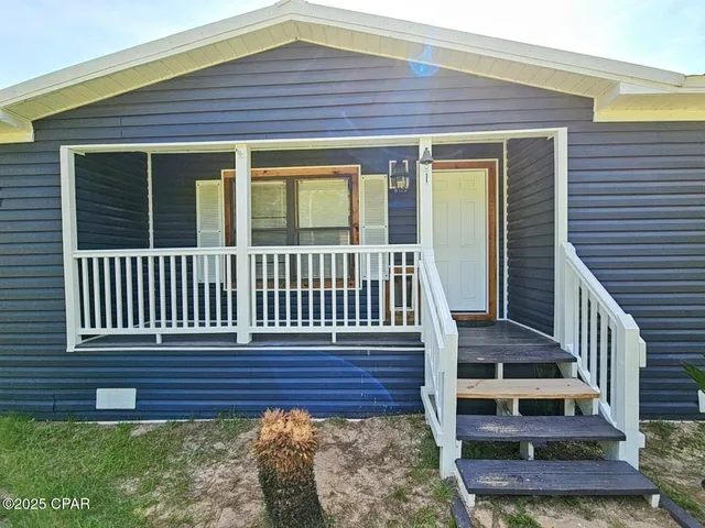 $249,000 | 20512 Dickerson Road, Fountain, FL 32438