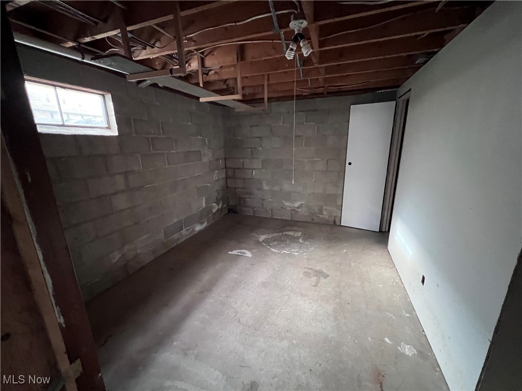 56376 Jordan Run Road Bellaire, OH 43906 - Photo 31 of 45 View of basement