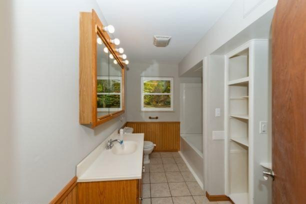 1090 West Giles Road Muskegon, MI 49445 - Photo 16 of 25 16_1090WGILESROAD_2016_HiRes