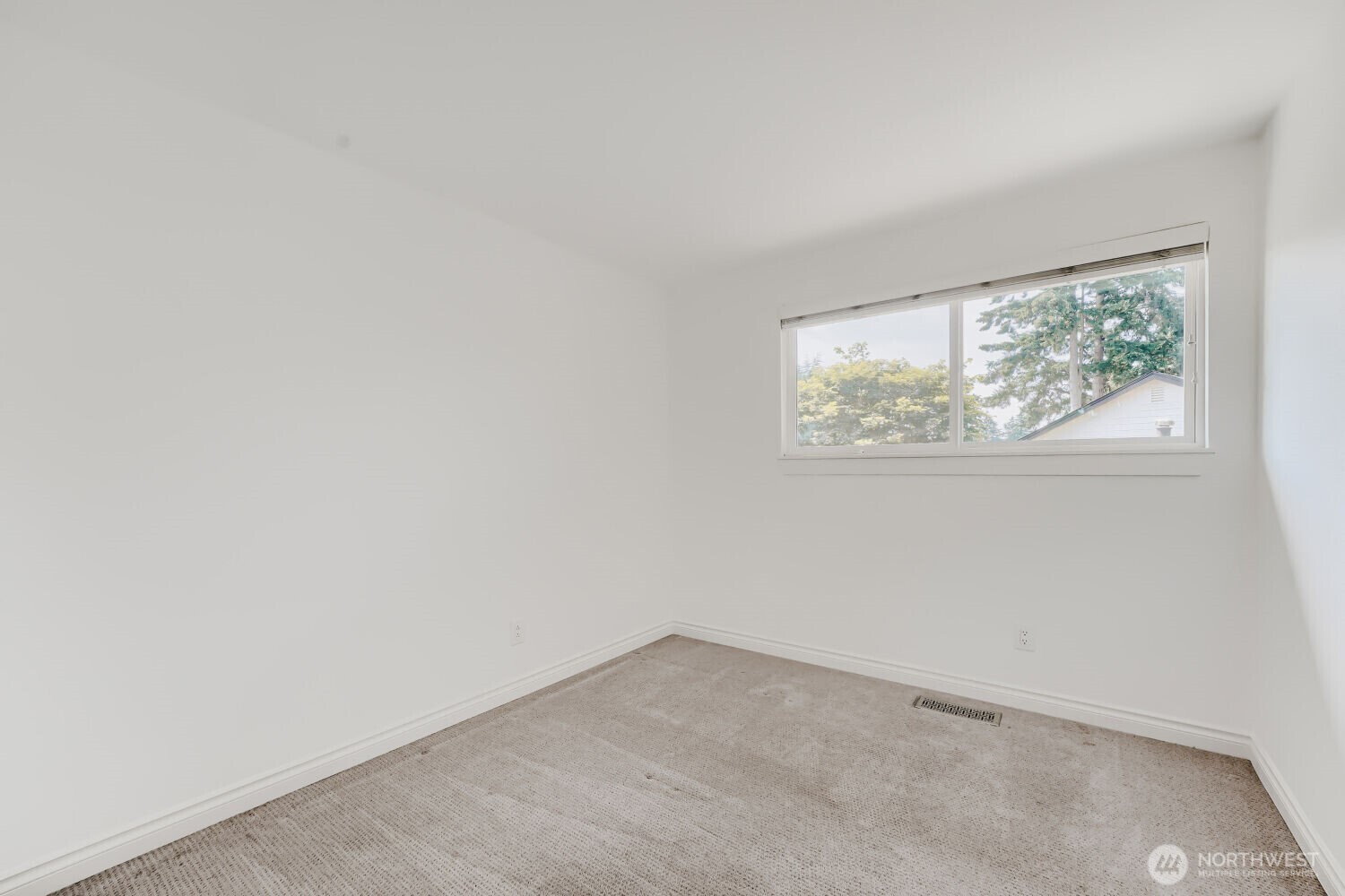 4437 Northeast 23rd Court Renton, WA 98059 - Photo 15 of 27
