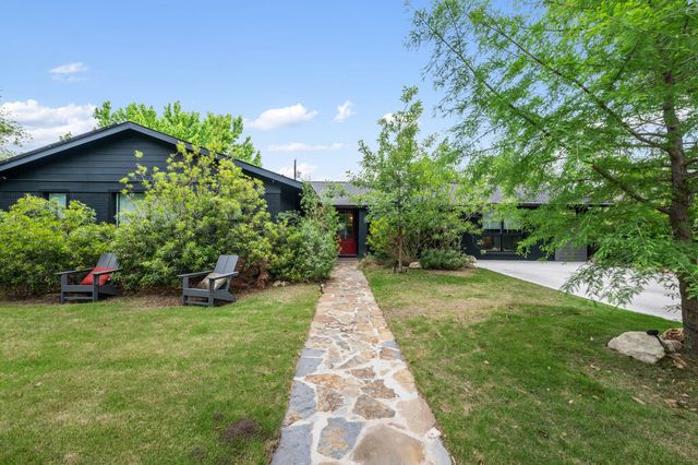 $699,900 | 1607 Ashberry Drive, Austin, TX 78723