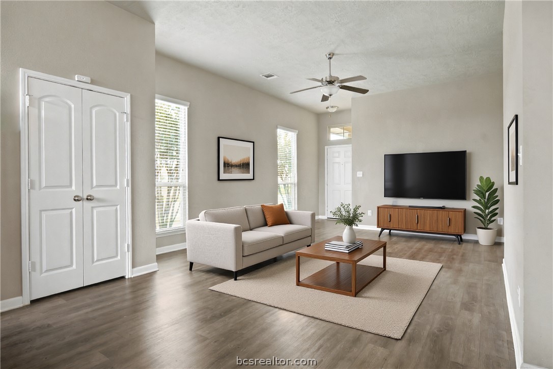 2000 Shimla Drive Bryan, TX 77807 - Photo 5 of 23 Virtually Staged