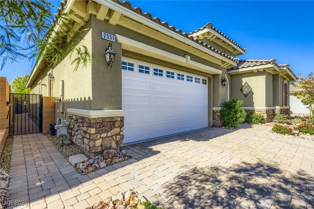 $799,900 | 2551 Atalore Street, Henderson, NV 89044
