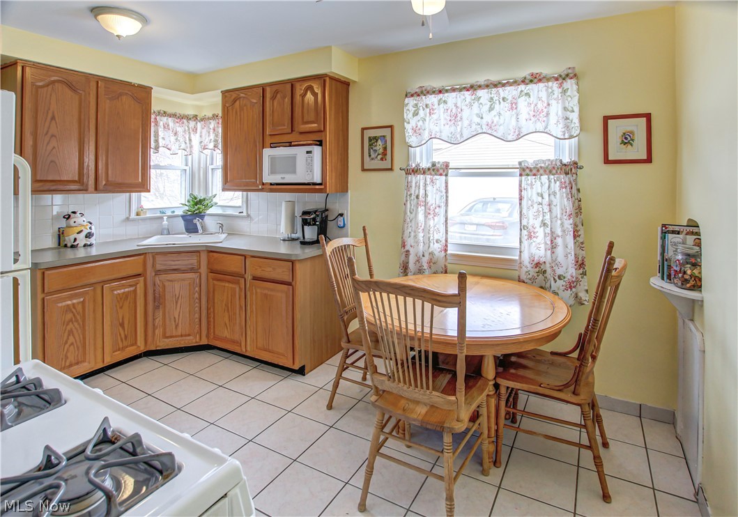 12923 Carpenter Road Cleveland, OH 44125 - Photo 8 of 20