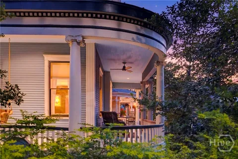 $1,249,000 | 121 East 36th Street, Savannah, GA 31401