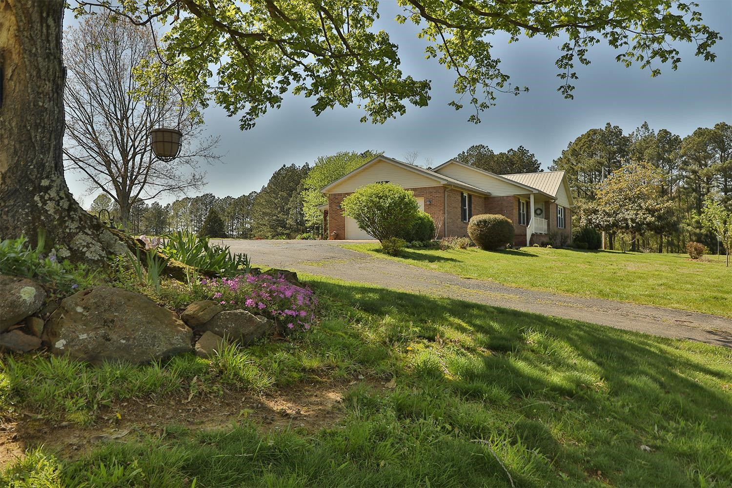 513 Parrott Road Dresden, TN 38225 - Photo 5 of 45 Photo 5