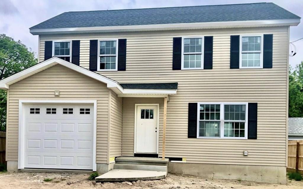 17 Frontenac Street Springfield, MA 01151 - Photo 1 of 1