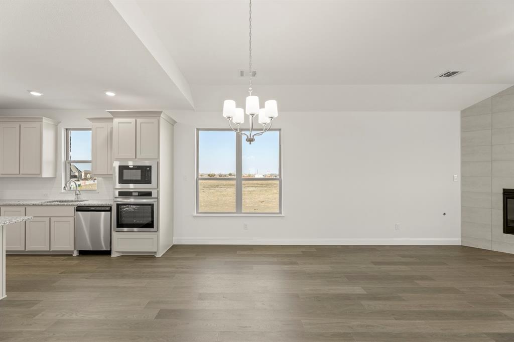 512 Pinnacles Court Forney, TX 75126 - Photo 9 of 28 8_09. 512 Pinnacles - Nook (2)