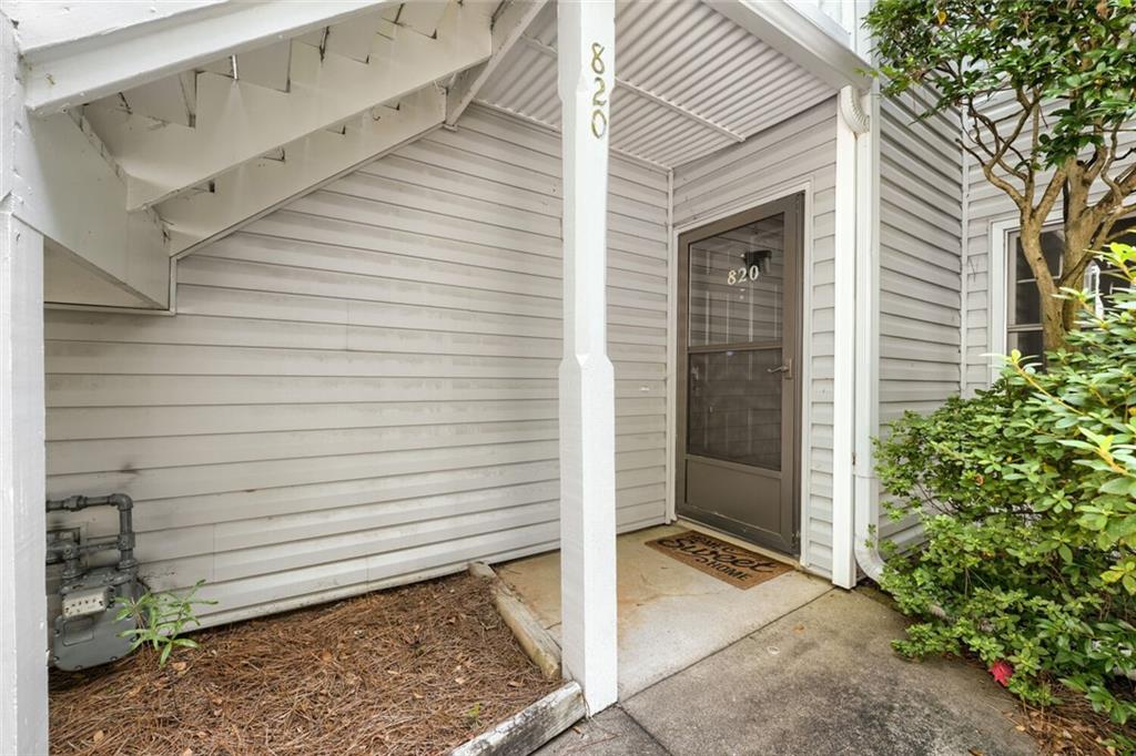 820 Cannon Run Marietta, GA 30064 - Photo 3 of 27