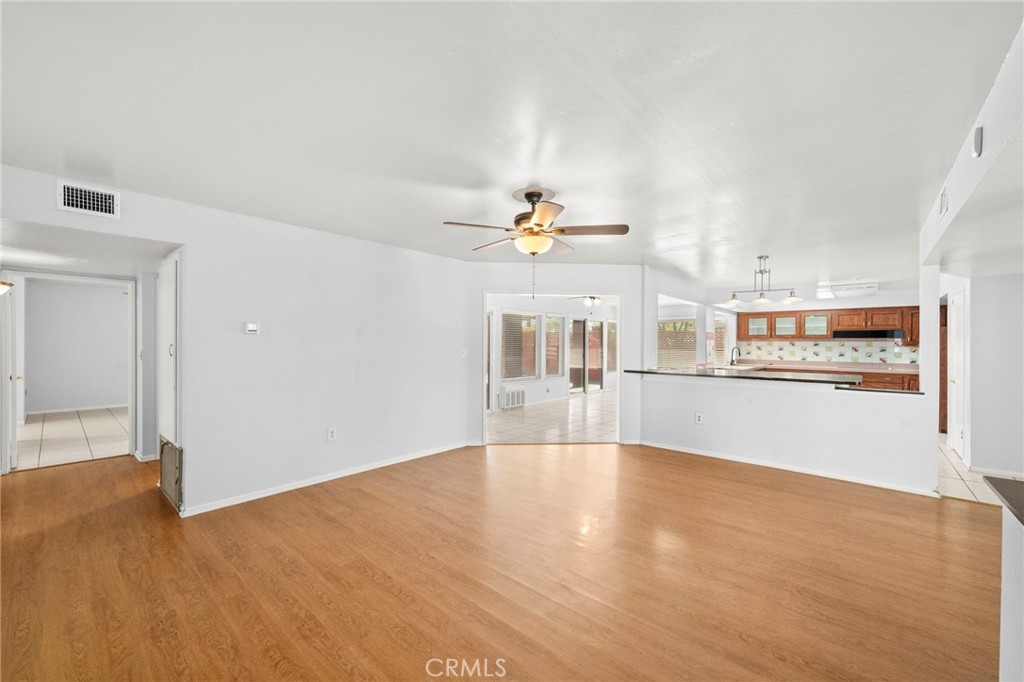 25915 Roanoke Road Menifee, CA 92586 - Photo 12 of 58