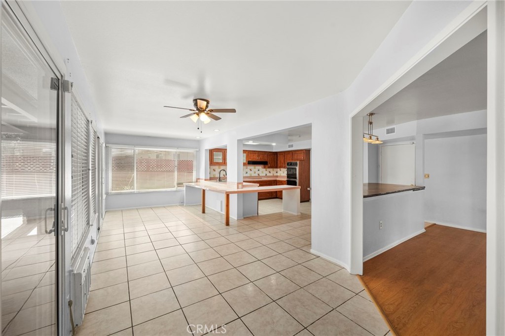 25915 Roanoke Road Menifee, CA 92586 - Photo 17 of 58