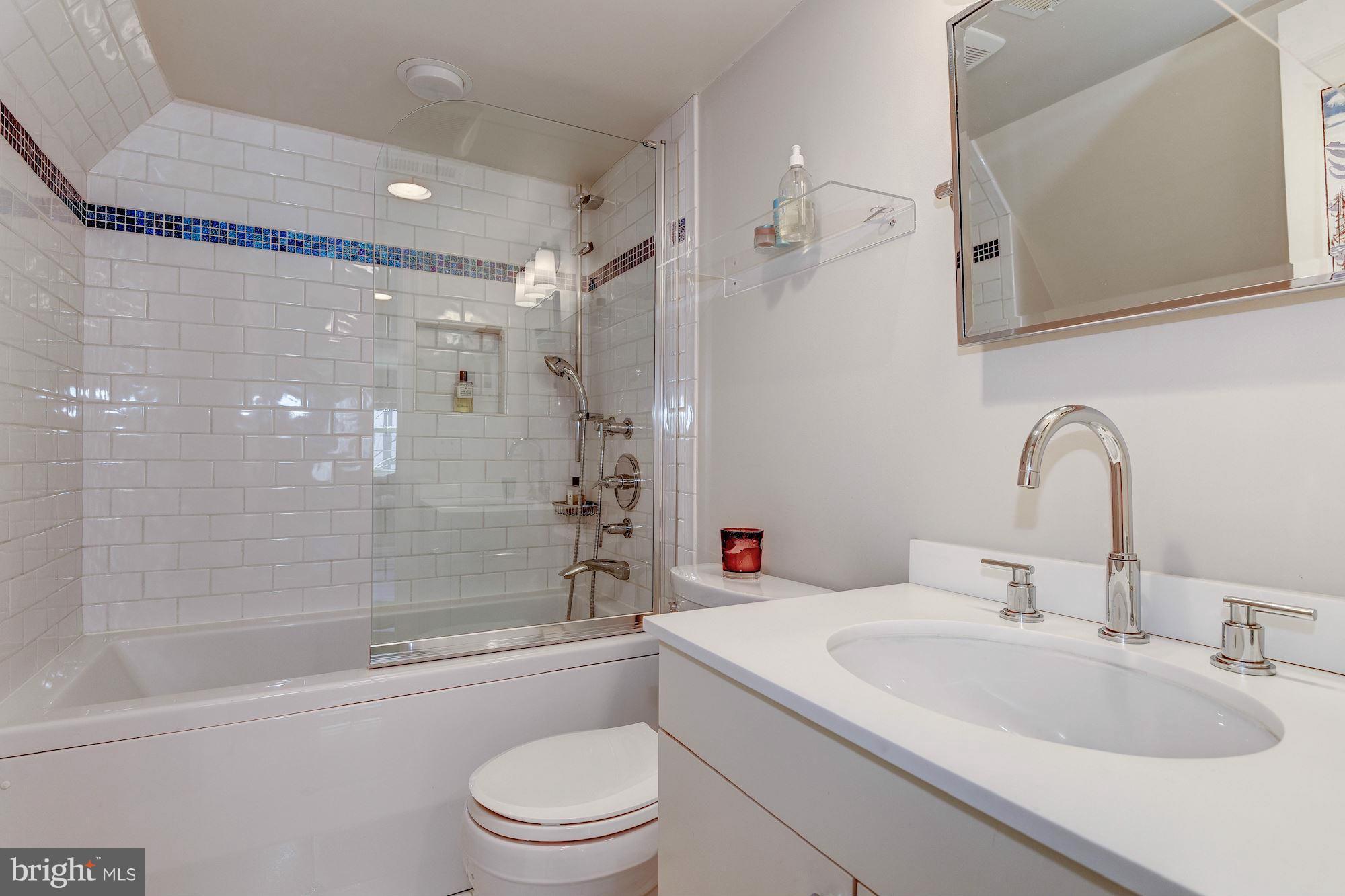 3513 34th Street Northwest Washington, DC 20008 - Photo 22 of 29 Top floor bath
