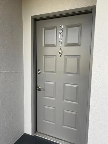 $1,775 | 1400 Southwest 124th Terrace, Unit 207Q, Pembroke Pines, FL 33027