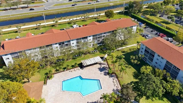 $1,775 | 1400 Southwest 124th Terrace, Unit 207Q, Pembroke Pines, FL 33027