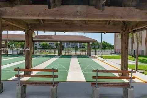 $1,775 | 1400 Southwest 124th Terrace, Unit 207Q, Pembroke Pines, FL 33027