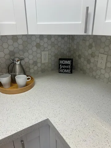 $1,775 | 1400 Southwest 124th Terrace, Unit 207Q, Pembroke Pines, FL 33027