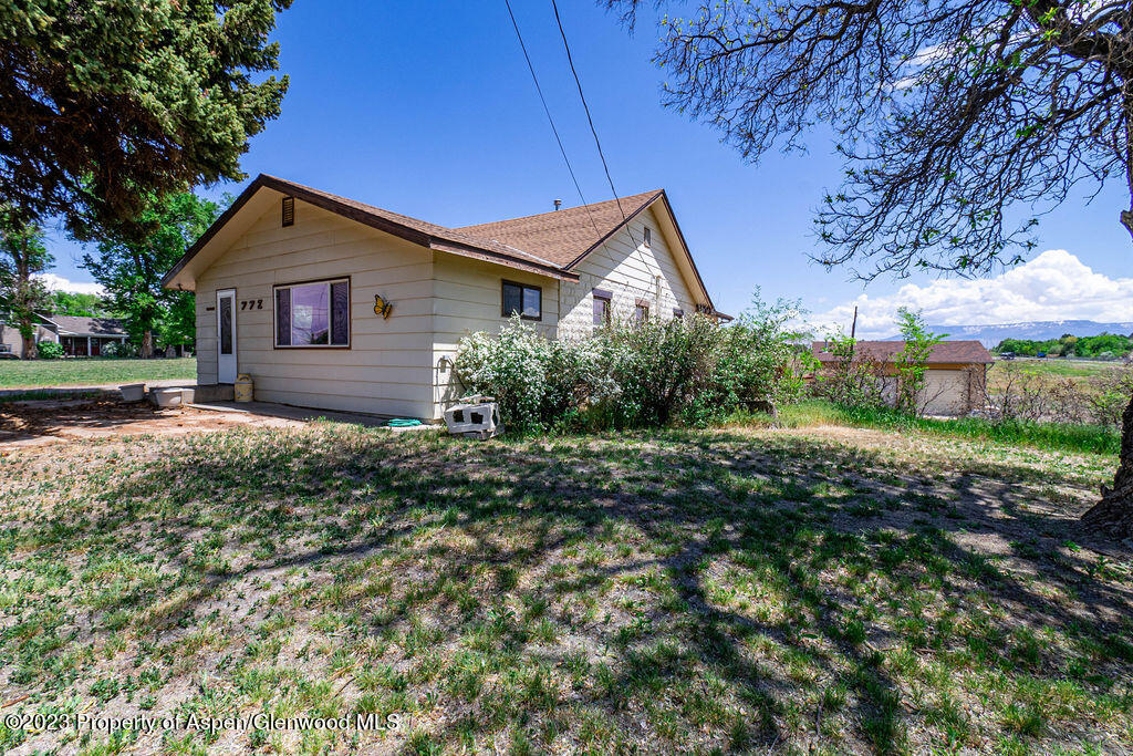 772 26 1/2 Road Grand Junction, CO 81506 - Photo 2 of 29 05152023772261.5RdEdits-3