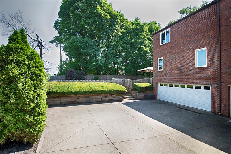 119 Conover Road Pittsburgh, PA 15208 - Photo 20 of 20 Gallery Image 20