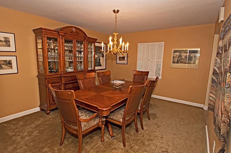 119 Conover Road Pittsburgh, PA 15208 - Photo 4 of 20 Gallery Image 4