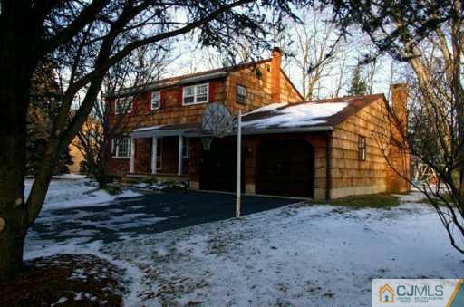 32 Timber Road East Brunswick, NJ 08816 - Photo 8 of 8 Gallery Image 8