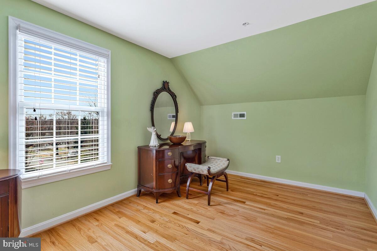 1713 Shore Drive Edgewater, MD 21037 - Photo 33 of 44 a living room with furniture and a window