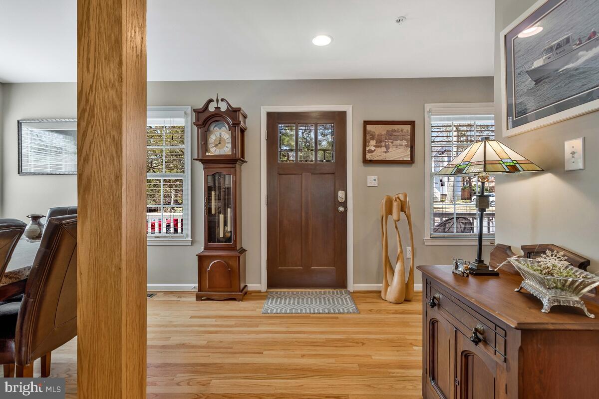 1713 Shore Drive Edgewater, MD 21037 - Photo 5 of 44 a view of a livingroom with furniture and window