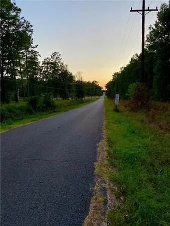 $328,950 | 3 East Yeager Drive, Ball, LA 71405