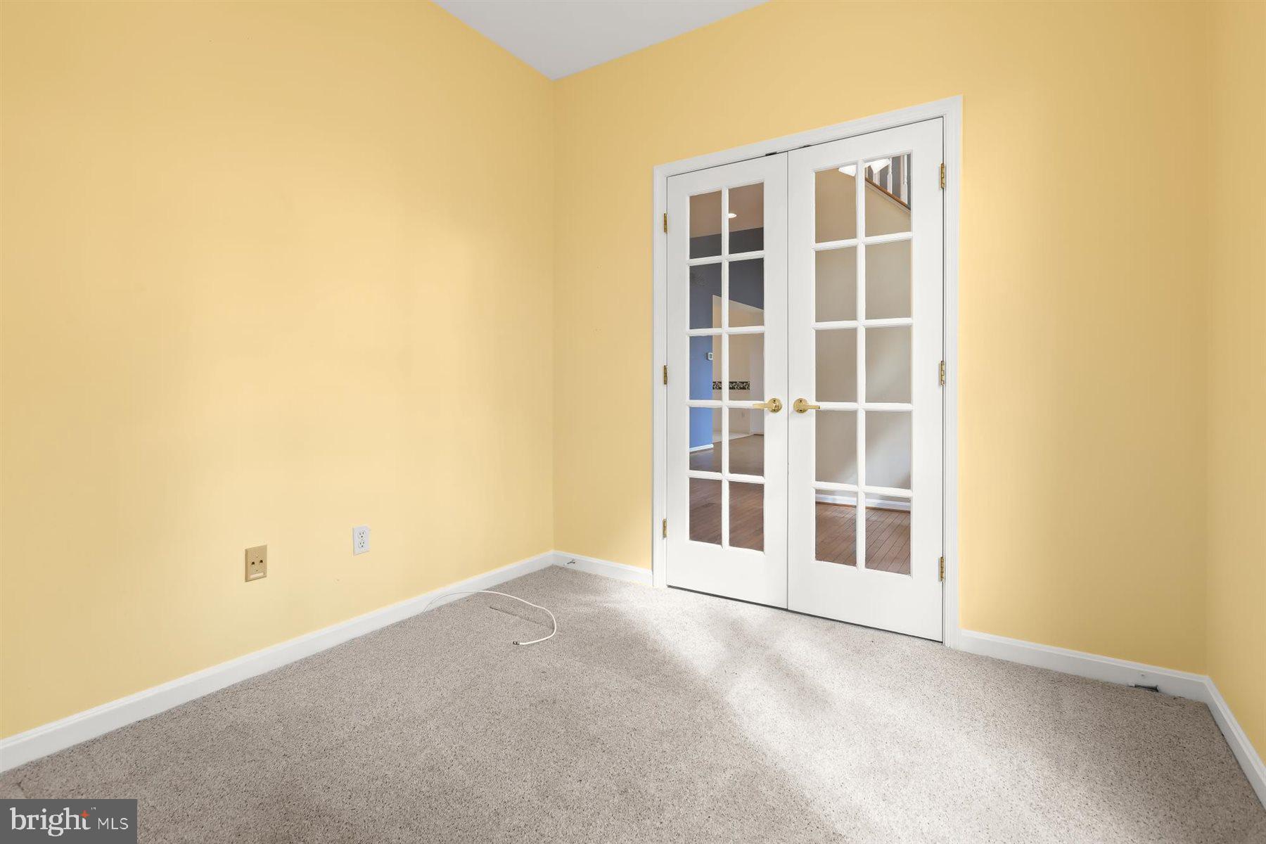 3360 Lawndale Road Reisterstown, MD 21136 - Photo 4 of 63 a view of an empty room with a window