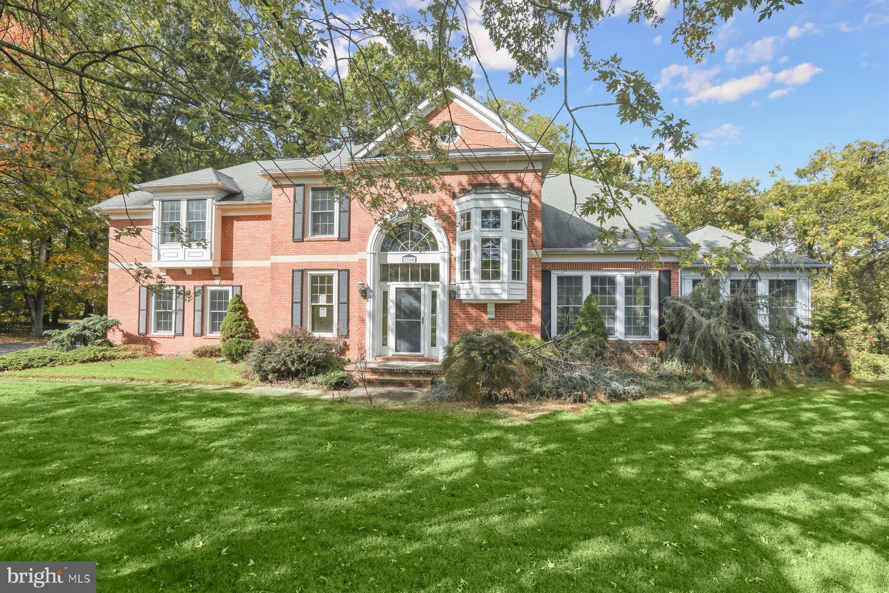3360 Lawndale Road Reisterstown, MD 21136 - Photo 63 of 63 a front view of a house with a garden